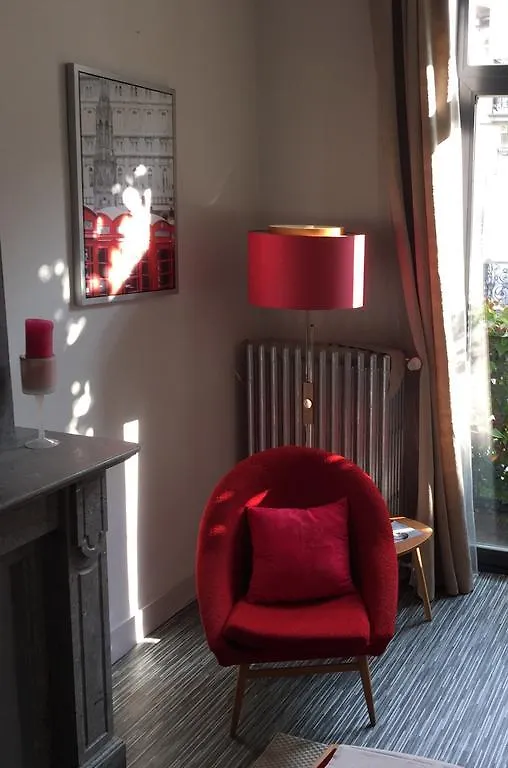 B&B D&F Suites Brussels Bed & Breakfast